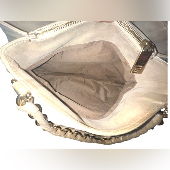 Gorgeous Authentic Fendi Mia Gold Handbag with COA - Picture 10 of 17